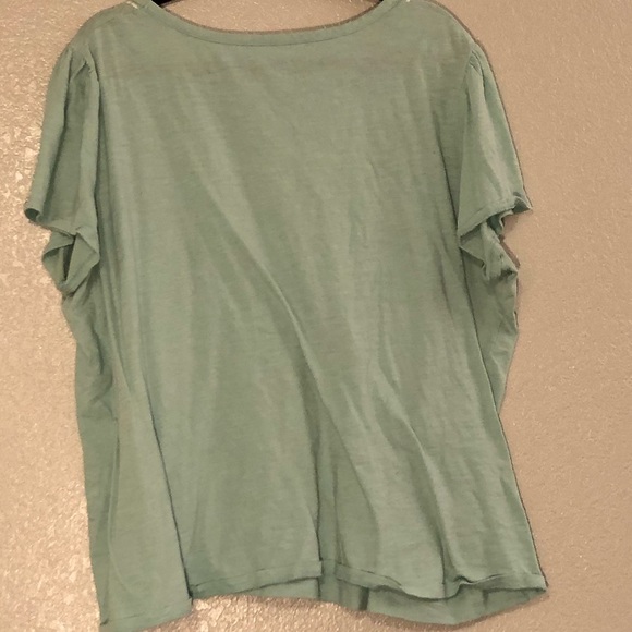 Flowy Embroidered Tee - Picture 2 of 3